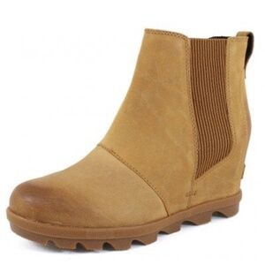 Sorel Joan of Arctic Wedge II Chelsea Bootie | Camel Brown